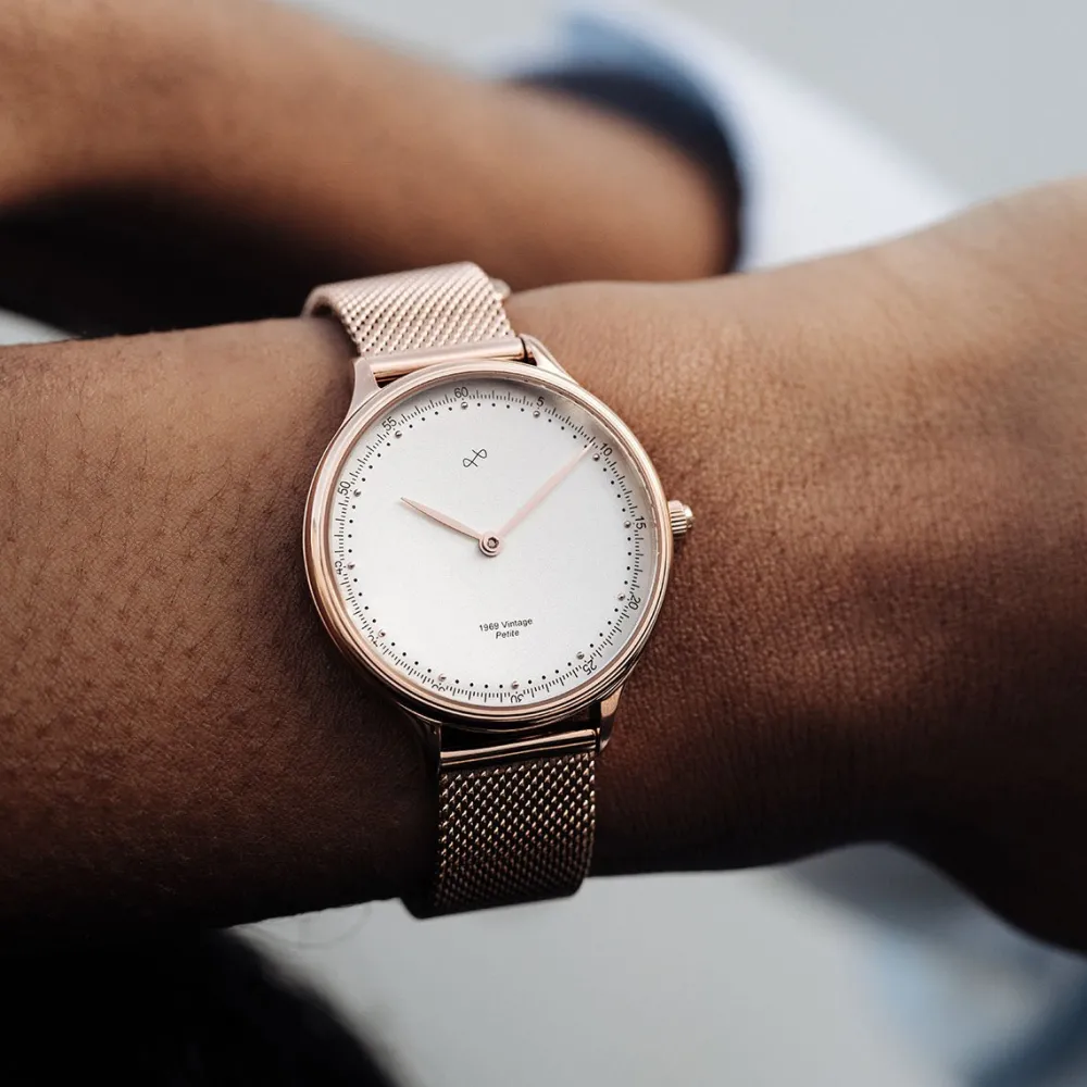 Femme Les Raffineurs Montre 1969 Petite About Vintage